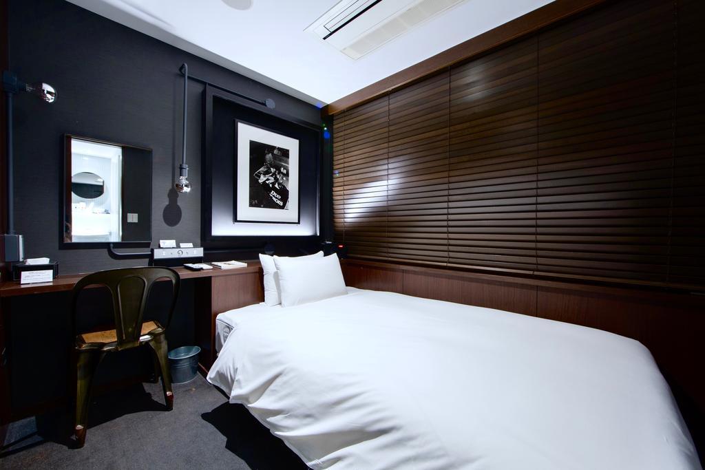 Rock Star Hotel Osaka Exterior photo